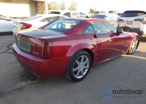 2006 Cadillac Xlr Standard z USA, uszkodzony, nr VIN 1G6YV36A165600627